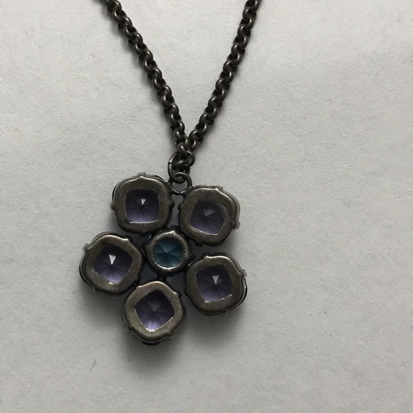 Catherine Popesco Large Stone Crystal Flower Necklace - Picture 5 of 8